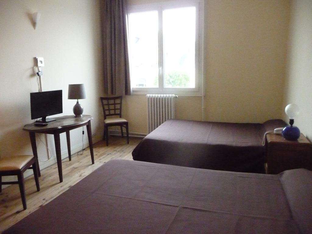 Hotel De La Gare Périgueux Стая снимка